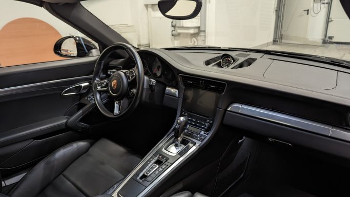 Innenraumaufbereitung Porsche Carrera 911