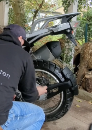 Detailing BMW GS 1200